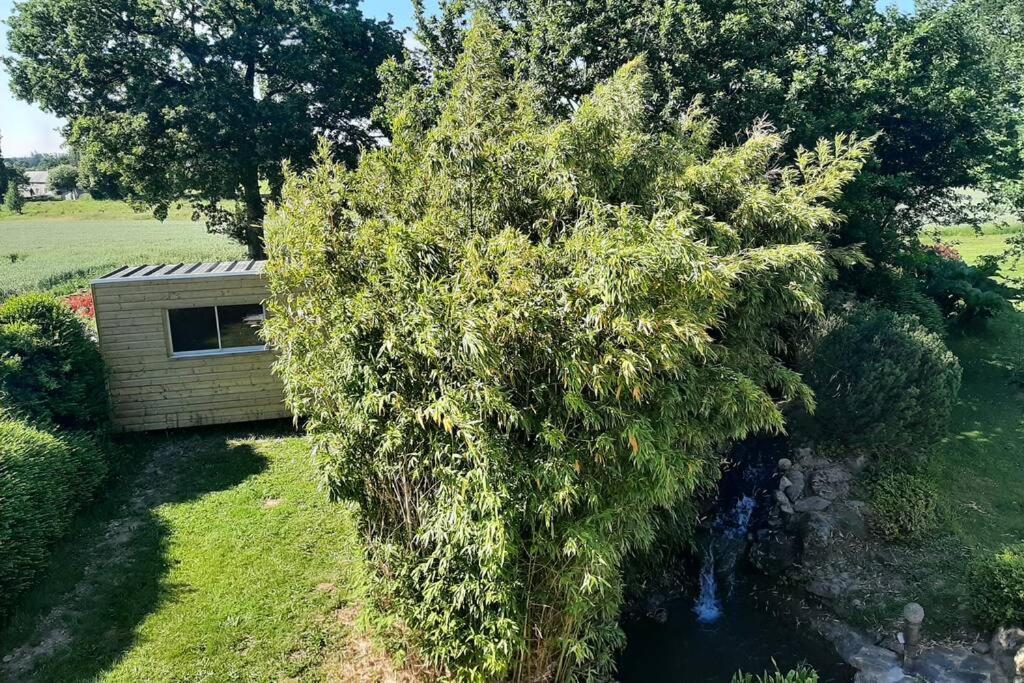 La Maison Bleue Saint-Sauveur-des-Landes Dış mekan fotoğraf